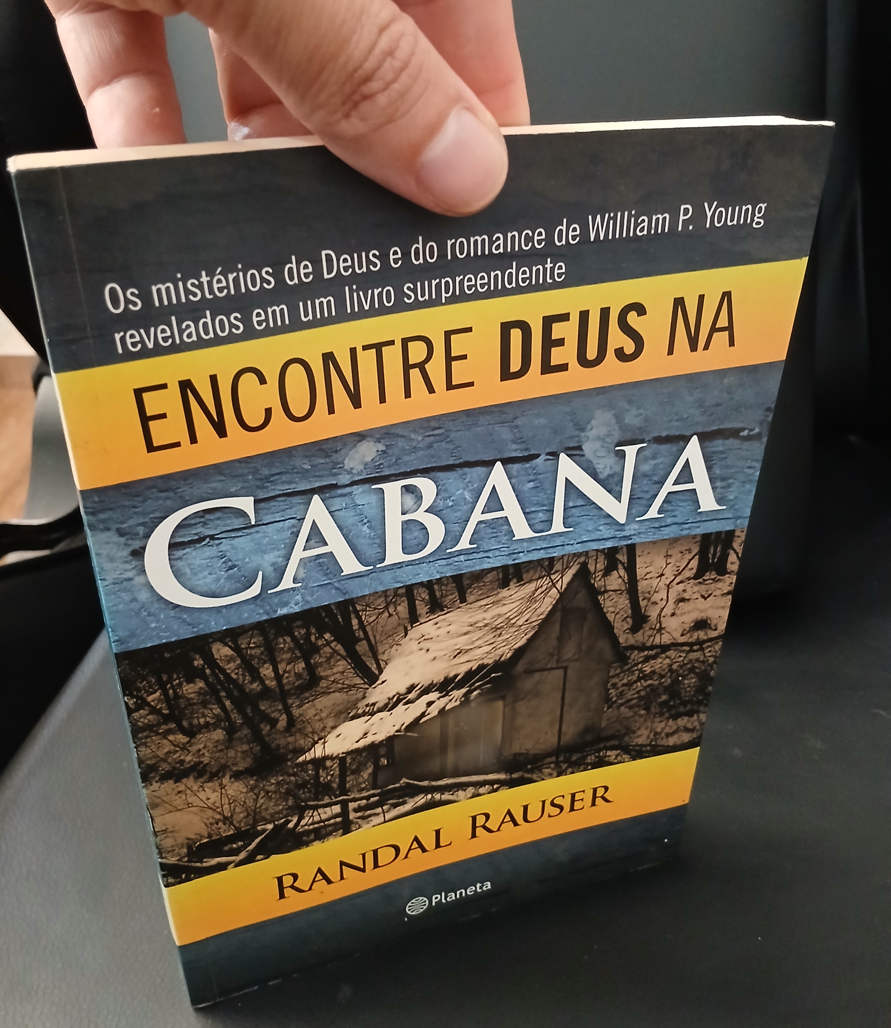 Capa de Encontre Deus na Cabana, Randal Rauser, Planeta - em ótimo estado